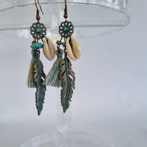 Chic bohemian feather earrings